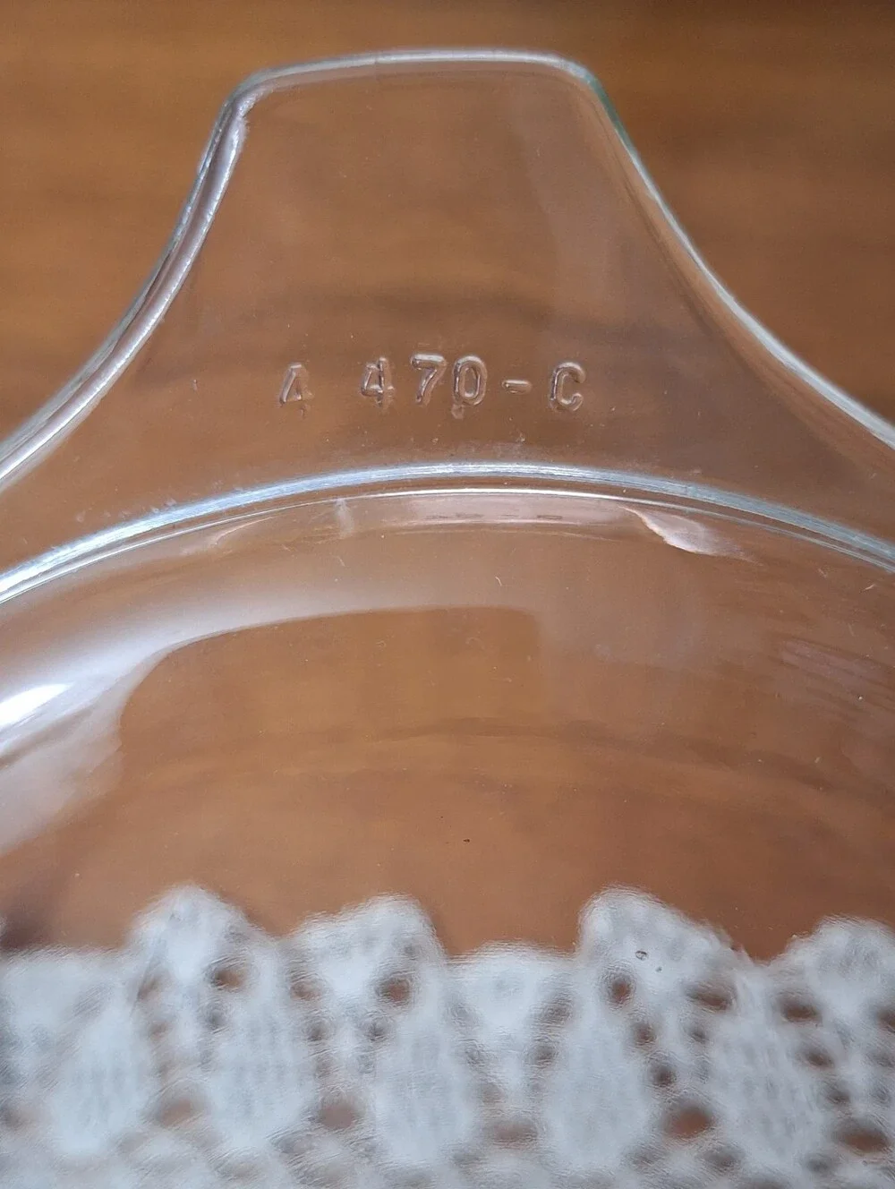 Vintage PYREX Lid Only, Clear, Tab Handle. 4-470-C. Cinderella Casserole Bowl